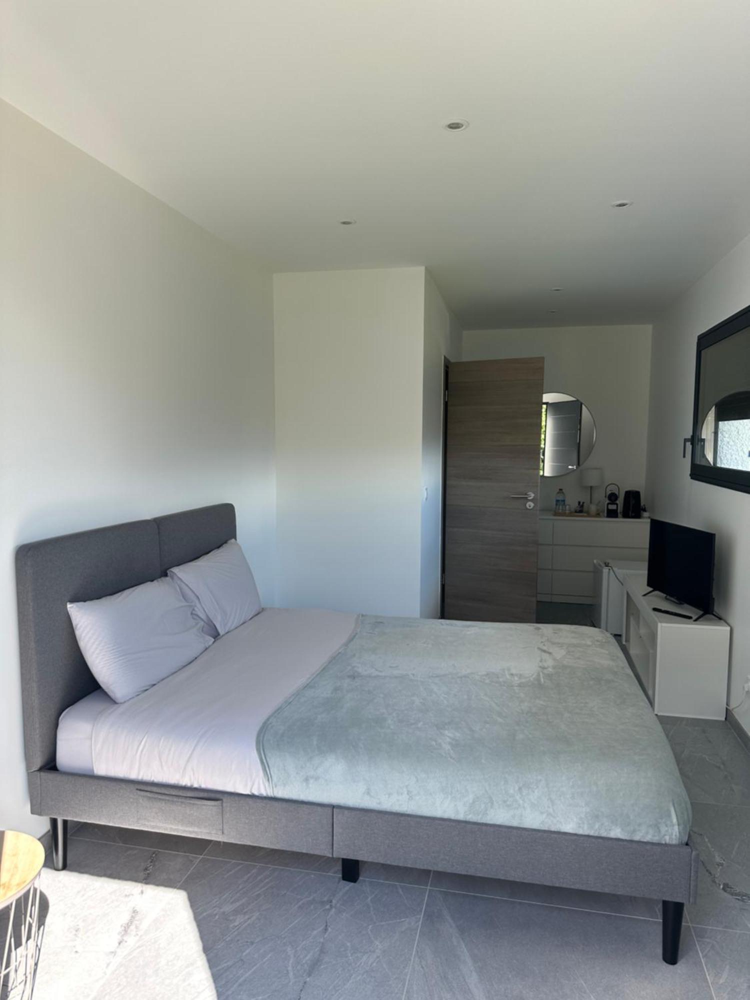 Chambre Au Calme Saint-Jean-d'Arvey Exteriér fotografie