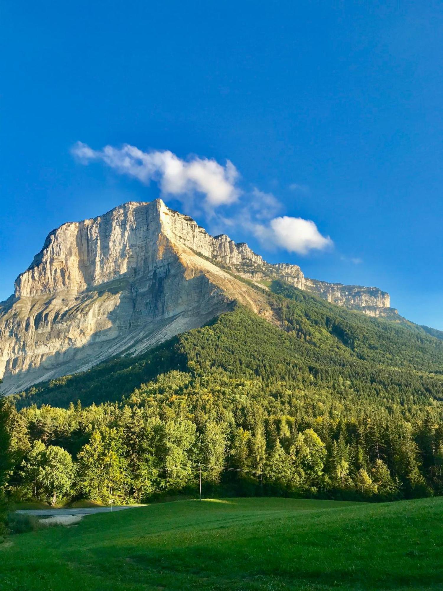 Chambre Au Calme Saint-Jean-d'Arvey Exteriér fotografie